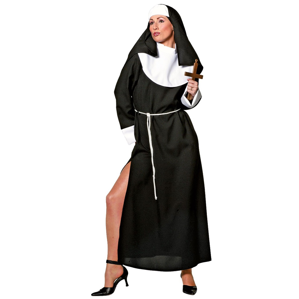 Болезнь монашек что это. Ряса католической монахини. Костюм монашки. Платье монашки. Монашеское платье.