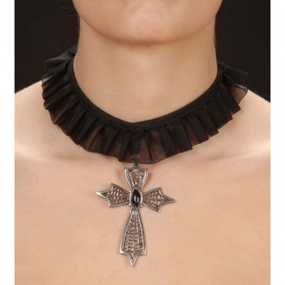 Halskette mit gotischem Kreuz mit Edelstein 1